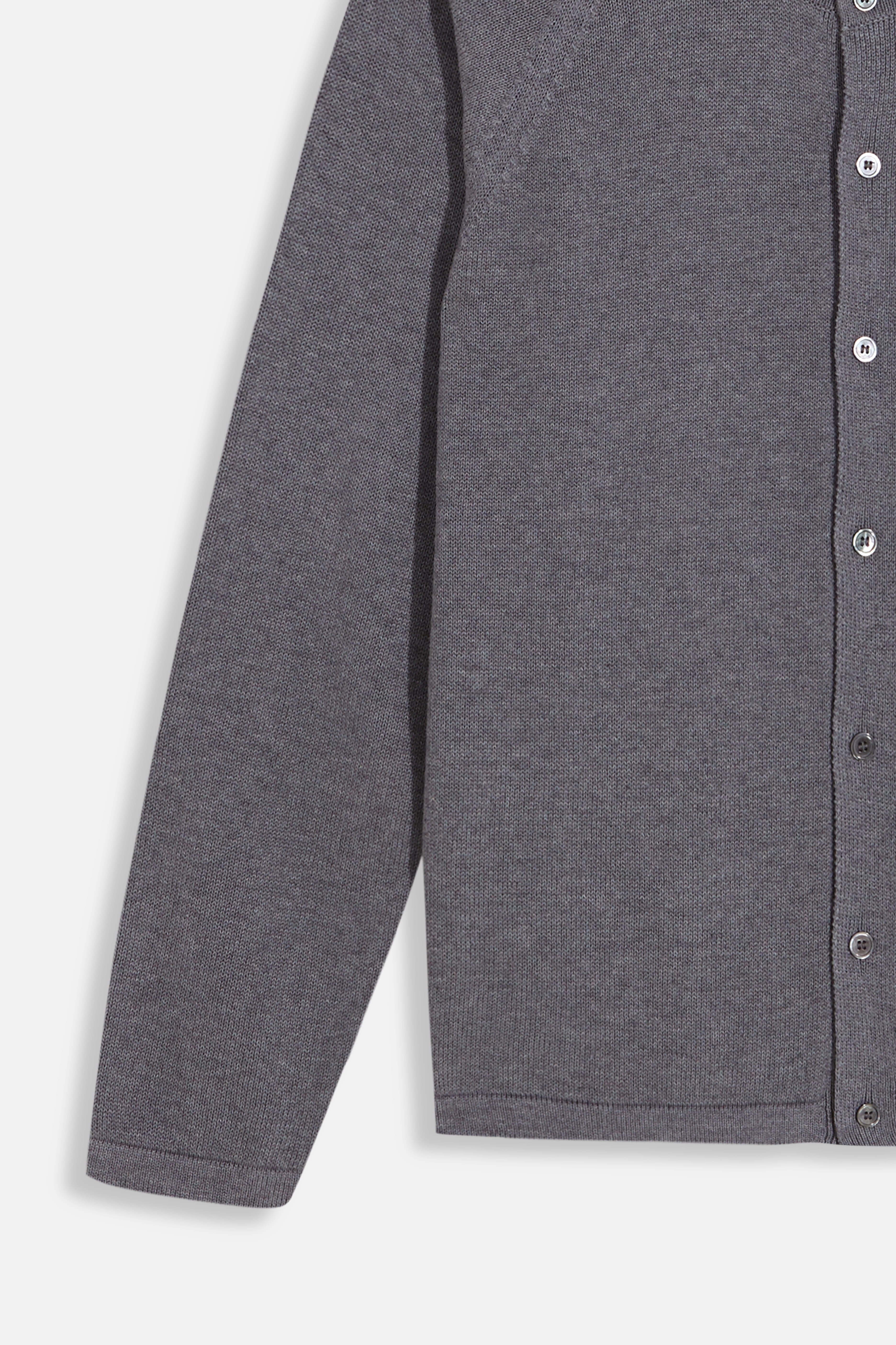 GREY KNITTED CARDIGAN