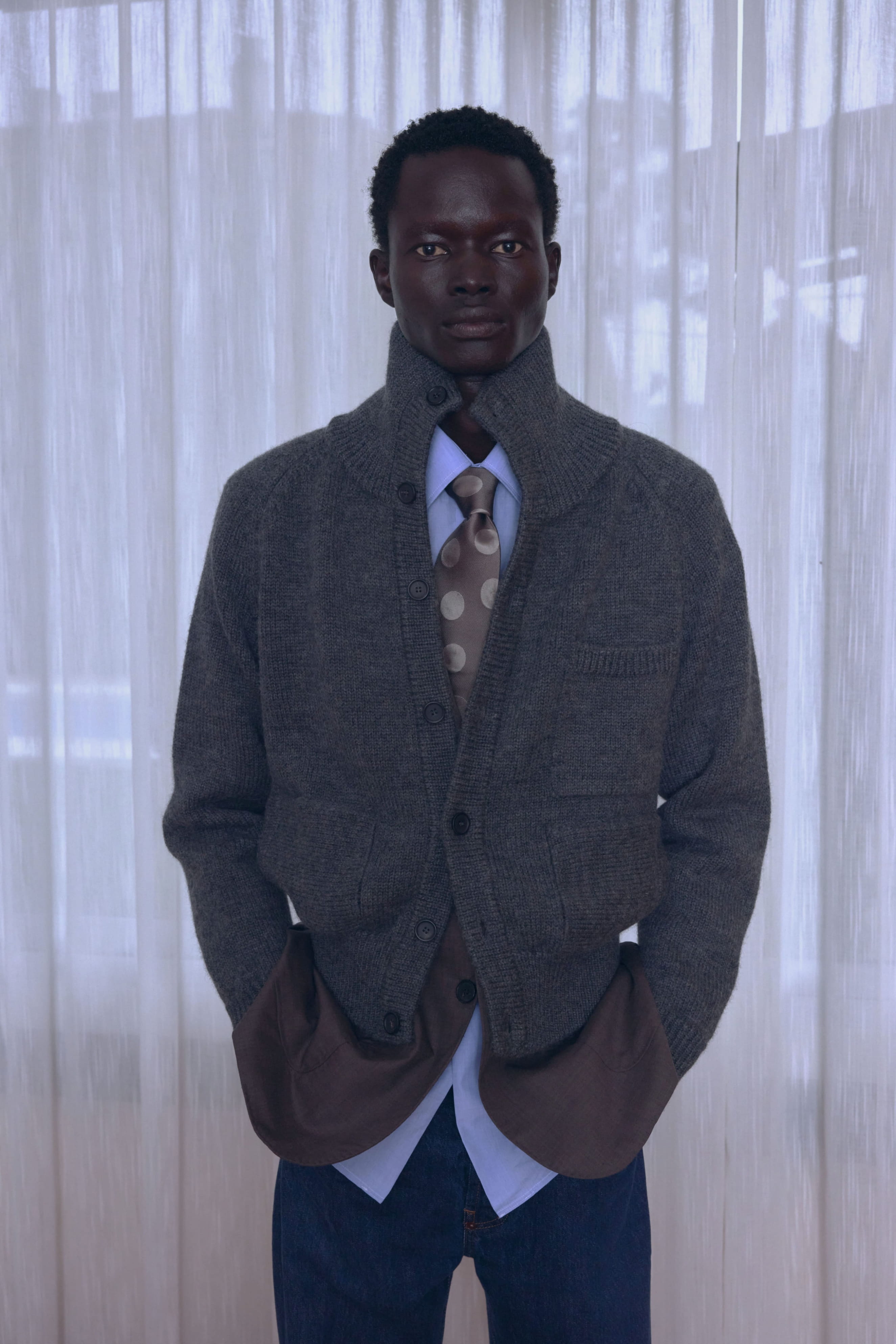 GREY KNITTED JACKET