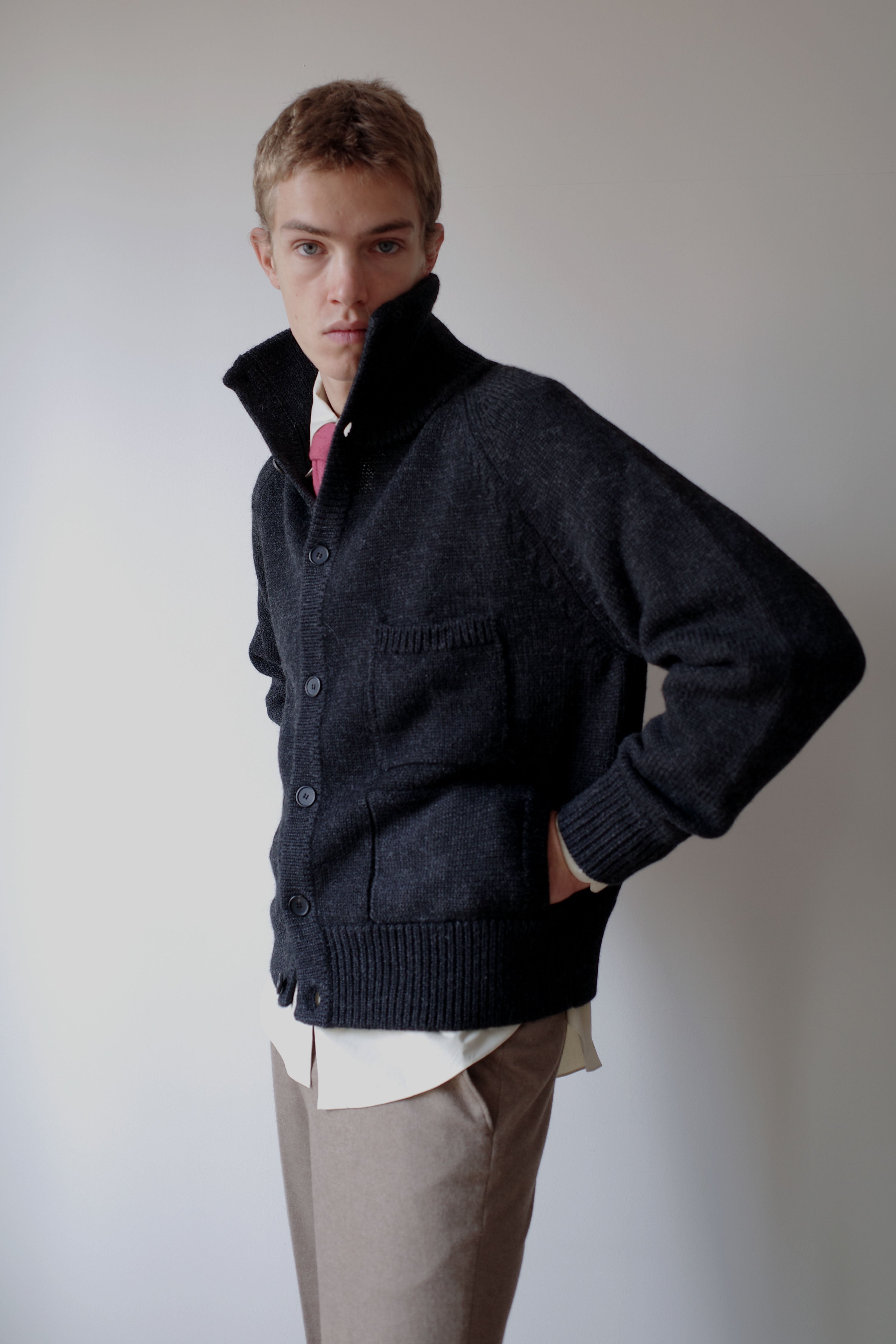 BLACK KNITTED JACKET