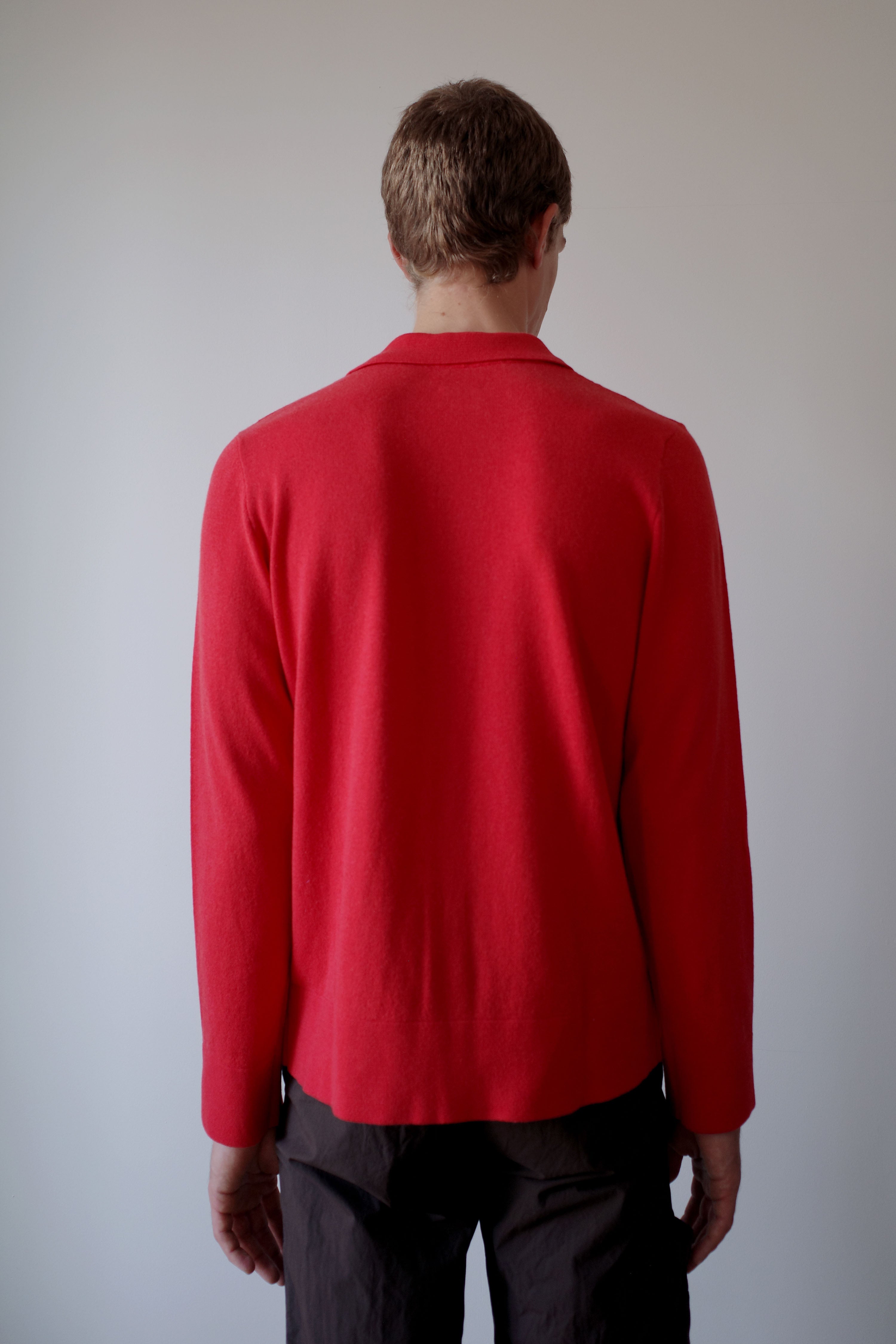 RED KNITTED SHIRT