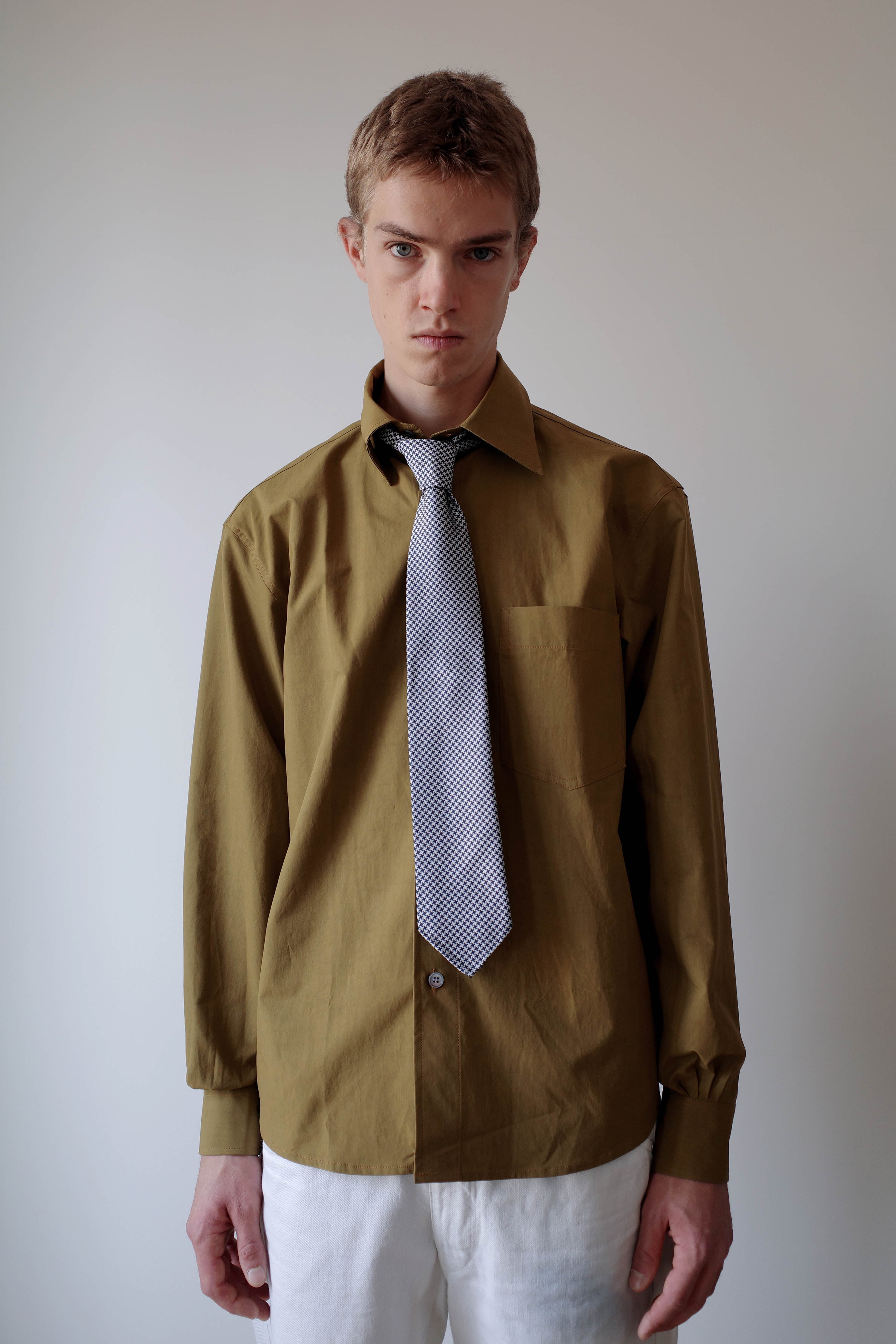 OLIVE SOBRECAMISA SHIRT