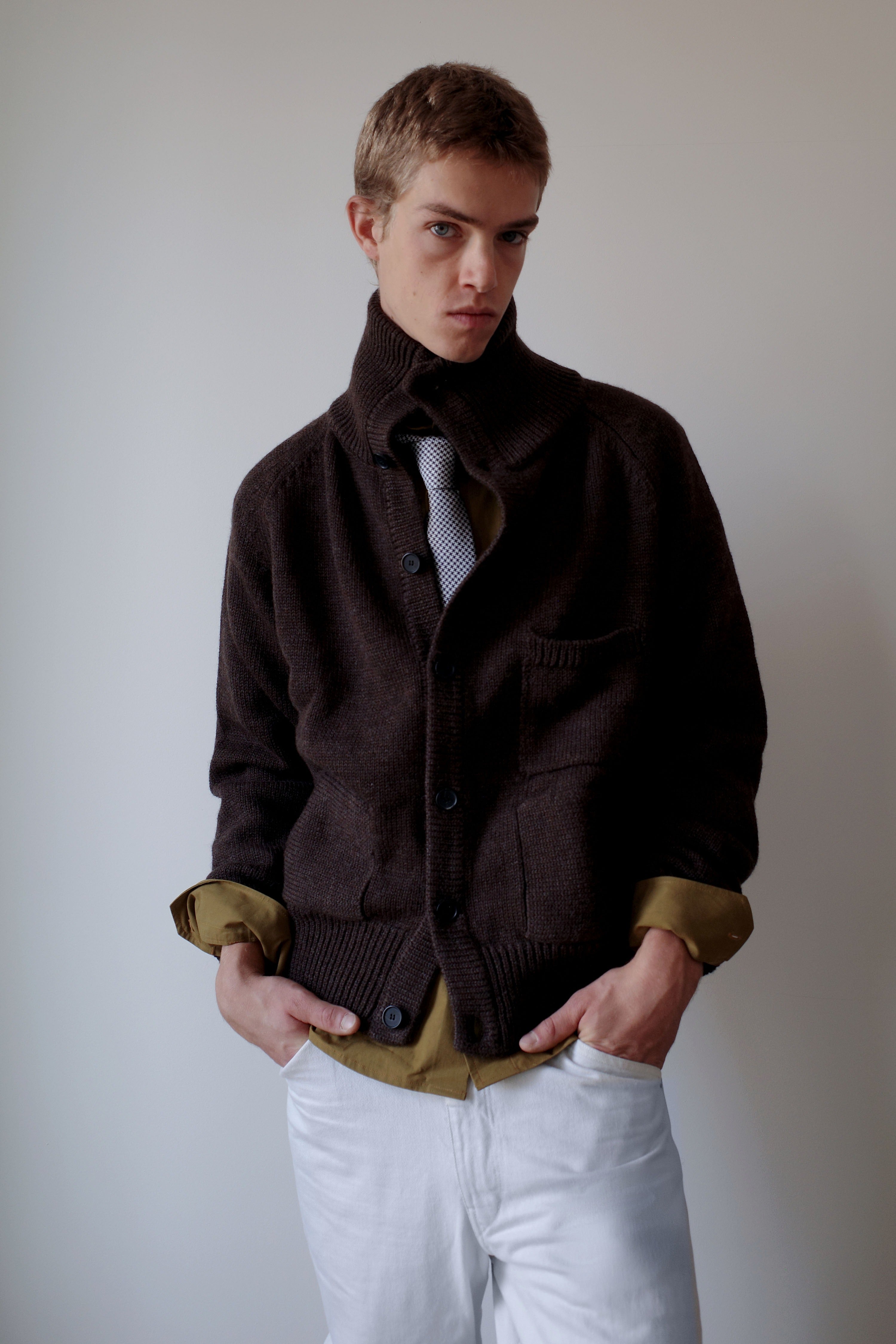 BROWN KNITTED JACKET
